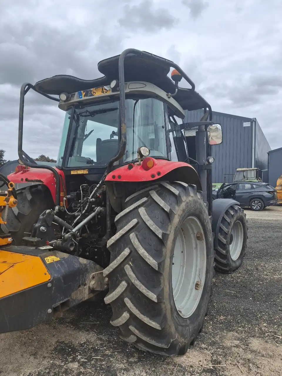 Image MASSEY FERGUSON TRACTEUR MASSEY FERGUSON 7465